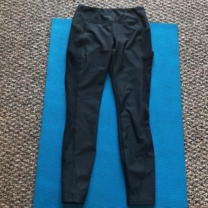 Lululemon leggin for cold outdoor temps